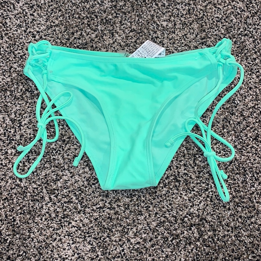 Forever 21 bikini bottom